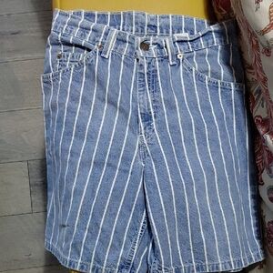 Vintage Levi's Blue and White Relaxed Fit Denim